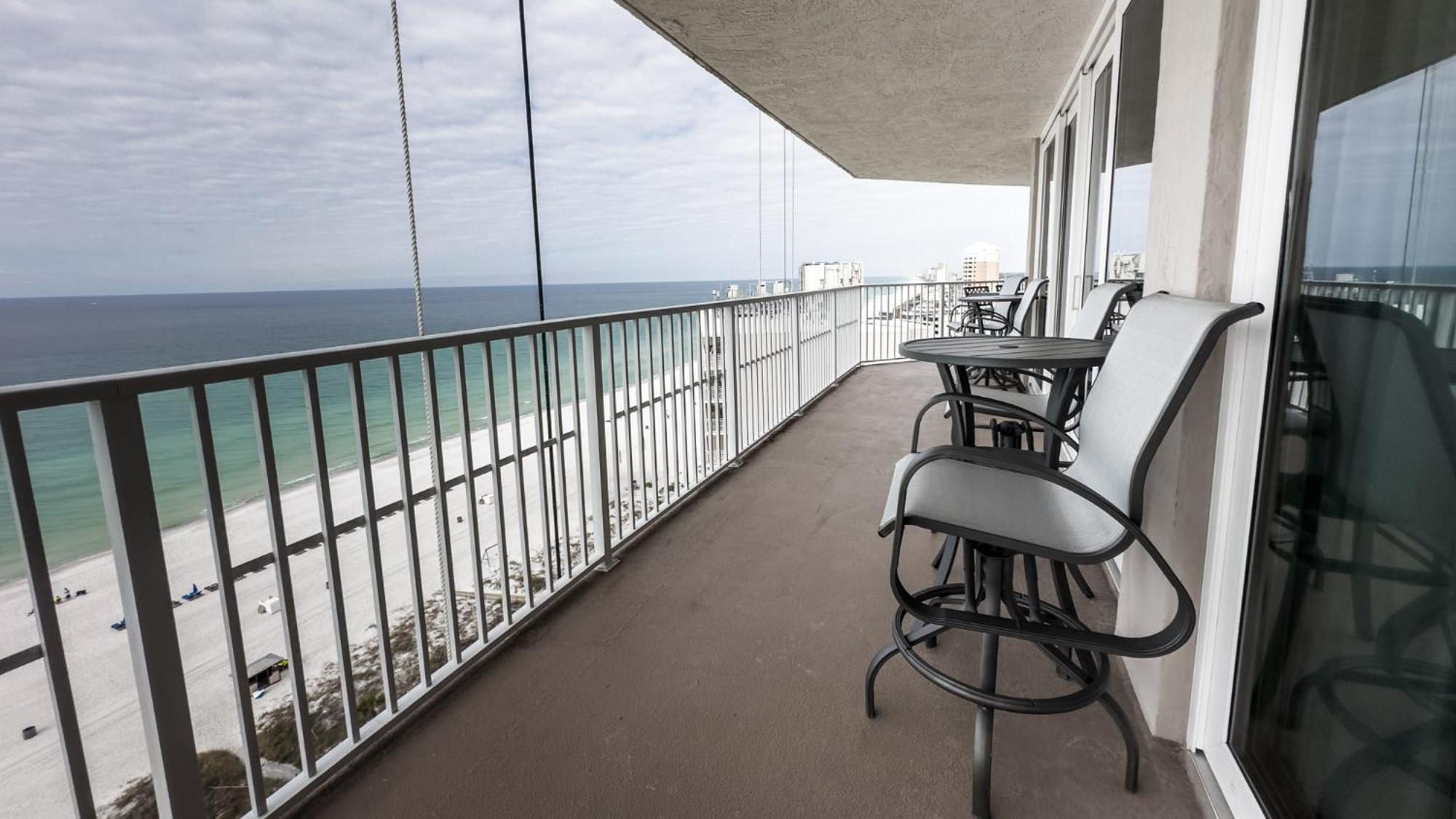 New Rental - 3Br 3Ba Corner Beachfront - 2024 Remodel - 3 Pools, Tiki Hut, Gym, Tennis Panama City Beach Dış mekan fotoğraf